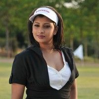 Nadeesha Hemamali Hot in Saree Pictures | Picture 73848
